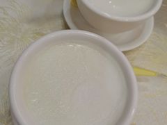 顺德双皮奶-有腥气私房菜·寻味顺德