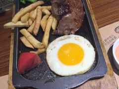 -意国小镇披萨牛排餐厅(万达广场店)