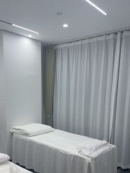 -凡碧诗毛孔清洁收细