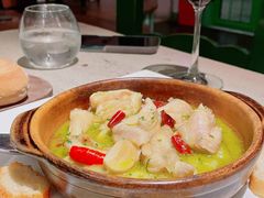 鳕鱼下颌肉配橄榄油蒜蓉土豆泥-Carmen卡门西班牙餐厅