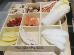 -豪渝火锅(宜昌水悦城店)