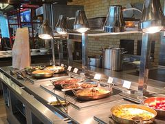 -圣丰索菲特·2 On 988 Café 自助餐厅