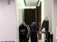 -URBAN REVIVO(深圳华润万象天地店)