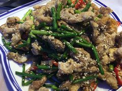 -小鱼儿海鲜港(新村十区店)