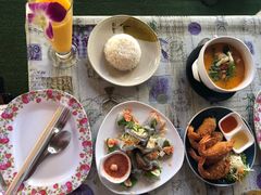 -Jungle Kitchen