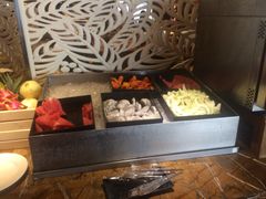 自助取餐区-广州中心皇冠假日酒店-环市食坊·海鲜自助餐厅