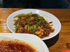 -柴窝堡22号辣子鸡·传承新疆菜