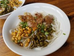 -牛八宝桂林米粉(八里庄店)