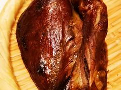 黄泥烧鸽子-燕郊烧鸽子(酷车小镇店)