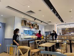 用餐区-满记甜品(巴黎春天宝山店)