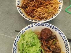 -梅溪·小伙子干挑面(安吉总店)