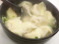 三鲜馄炖-万寿斋(山阴路店)