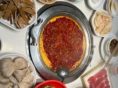 -周师兄大刀腰片火锅(磁器口直营店)