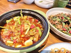 -云海肴·汽锅鸡·云南菜(天山百盛优客店)