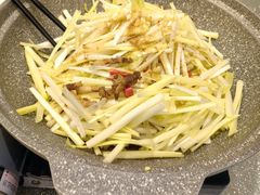 -松沪名灶·豆浆鱼头·新上海菜(飞航吾悦广场店)