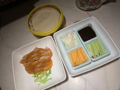 -韵秋荷(宝山龙湖天街店)