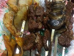 -布尔津河堤夜市