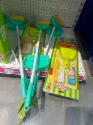 -玩具反斗城(北京芳圆里店)