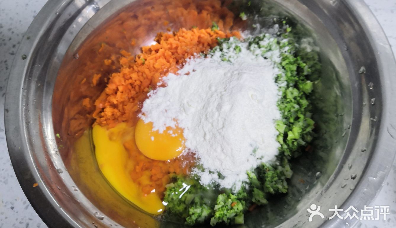 现在疫情严峻的时候，冰箱里是否都空空的