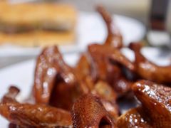 脆皮乳鸽-顺风海鲜港(金玉兰店)