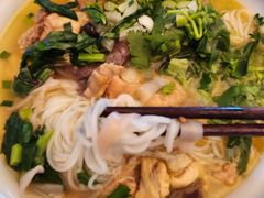 -文山荷鲜居(翠湖店)