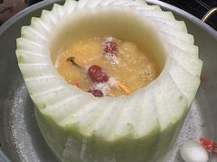 -得意咚瓜·顺德鱼生·冬瓜火锅(深圳首店)