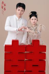 -青禾蒙娜丽莎婚纱摄影(武汉总店)