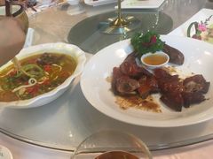 -双子楼大酒店(城开国际写字楼店)
