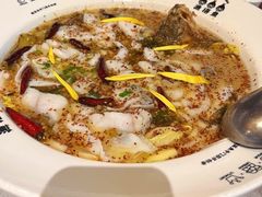-渔语鱼新川菜Bistro(万象天地店)