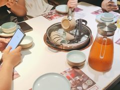 -洪氏嗨捞·猪肚鸡火锅(阳光天地店)