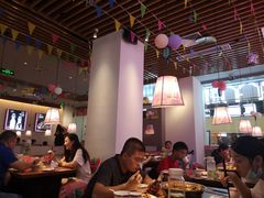 大堂-丫丫厨娘·柠檬鸭(安吉万达店)