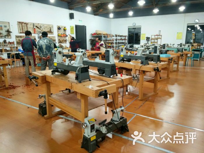 木作学堂diy木工工作室(地铁国权路店)工作室图片 第1张