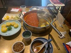 -左庭右院鲜牛肉火锅(金山万达店)
