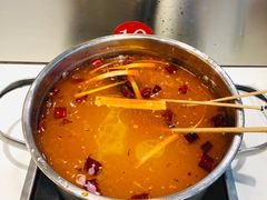 -百品聚旋转火锅(号外店)