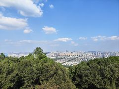 -灵岩山风景区