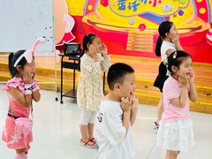 -蓝话筒·少儿成人演讲口才·主持朗诵·戏剧表演(大华第一坊店)