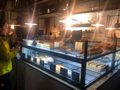 面包甜点陈列柜-仙峰天然面包(迎宾路店)