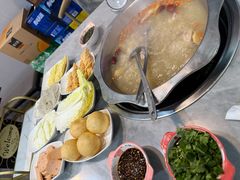 -光头药膳鸡(莱茵小镇店)