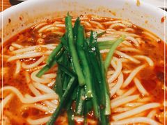 -云海肴·汽锅鸡·云南代表菜(天山百盛优客店)