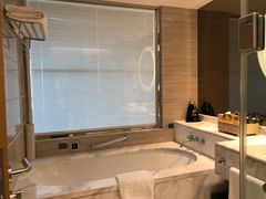 -上海中航虹桥机场泊悦酒店