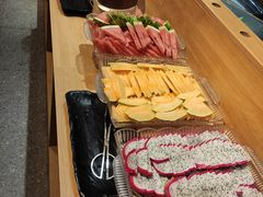 -爱伲PLUS·牛肉海鲜自助火锅(融创店)