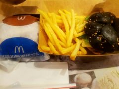 -麦当劳(金稻田路餐)