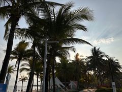 -海南清水湾莱佛士酒店