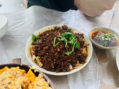 热拌肥肠-人和水上飘(第一家店)