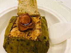 鲍鱼荷叶包饭-美心·翠园(港汇恒隆广场店)