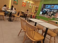 -德克士(榆次君豪店)