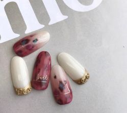 -Pink You美甲美睫纹绣定制中心