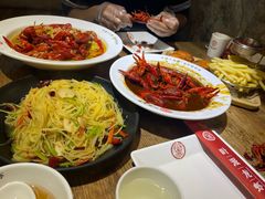 -叶派龙虾•招牌香辣蟹·海鲜(中海国际店)