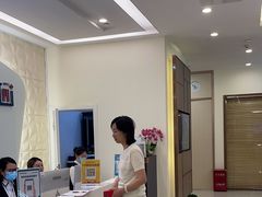 -维乐口腔(美维云门诊陆家嘴店)