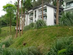 -华凌山庄·隐湖栖